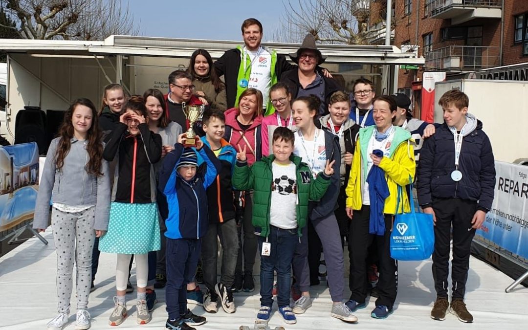 Biathlon – Judokas beim Frühjahrsfest